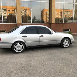 Mercedes-Benz C class, 1995