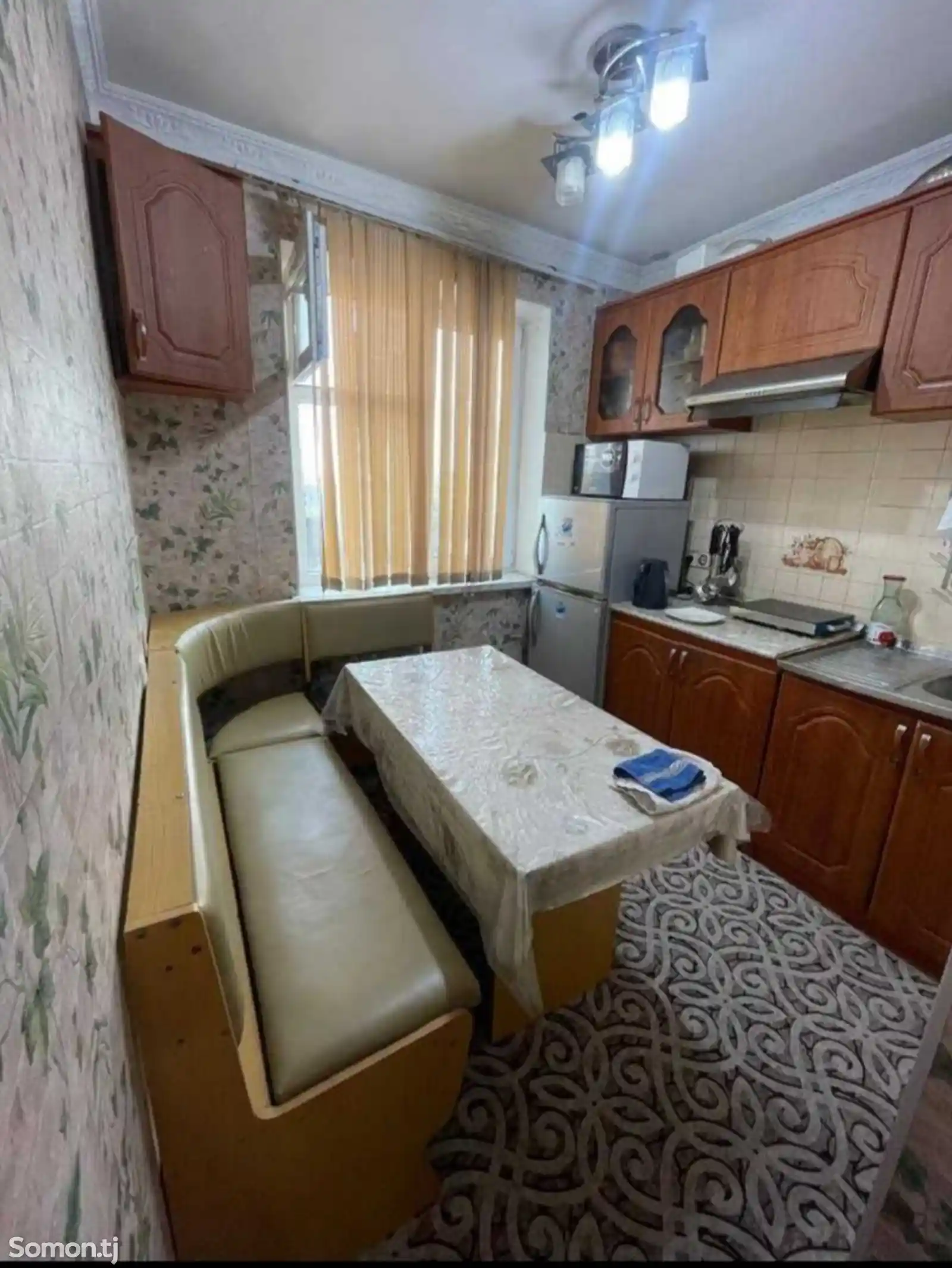 2-комн. квартира, 2 этаж, 60м², 33мкр-4