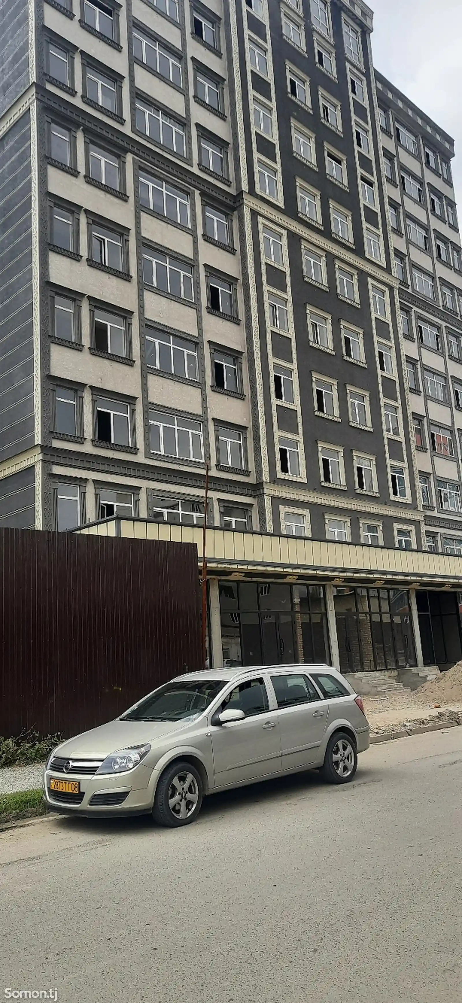 1-комн. квартира, 9 этаж, 42 м², бозорчаи Гулистон-1