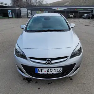 Opel Astra J, 2014