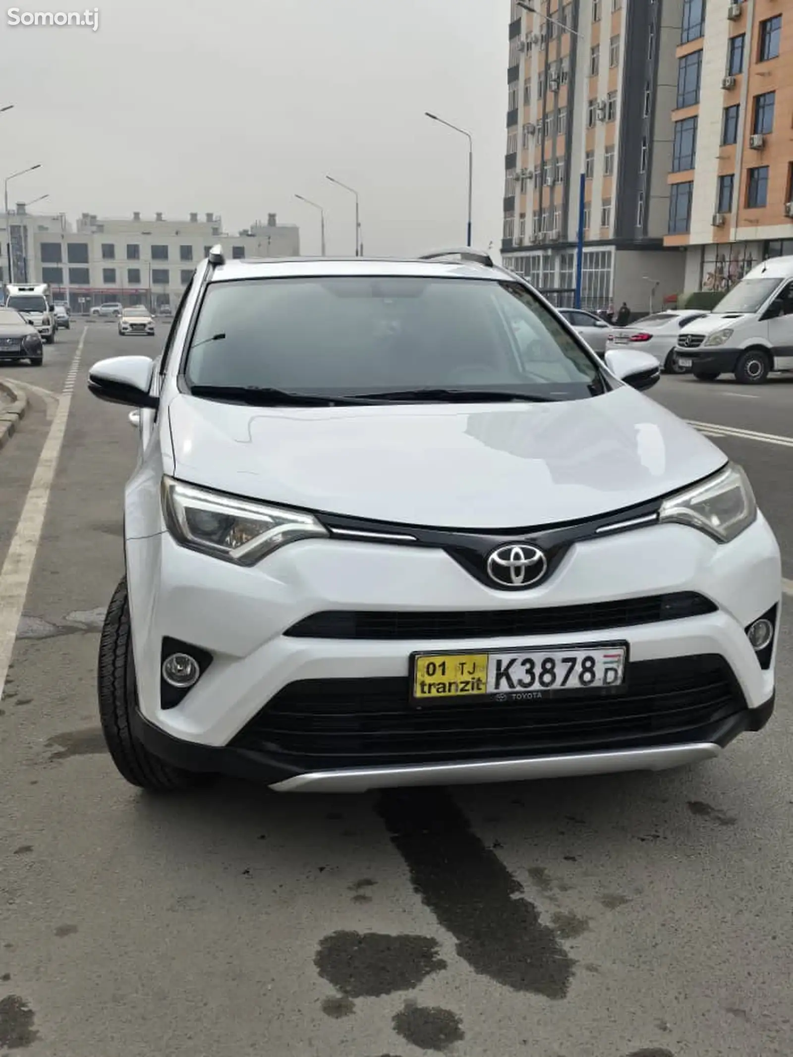 Toyota RAV 4, 2017-1