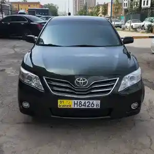 Toyota Camry, 2010