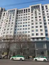 3-комн. квартира, 15 этаж, 118 м², Шохмансур-3