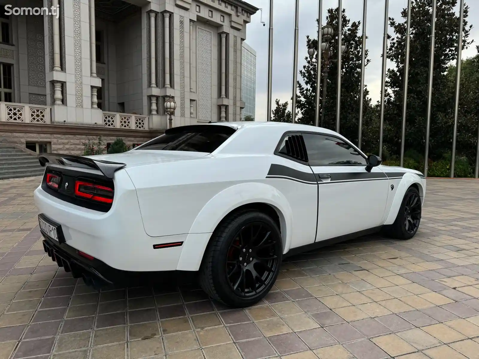 Dodge Challenger, 2015-6