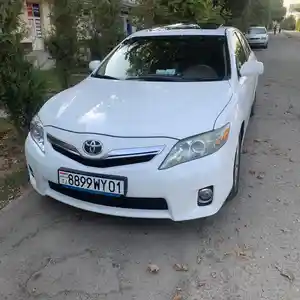 Toyota Camry, 2010