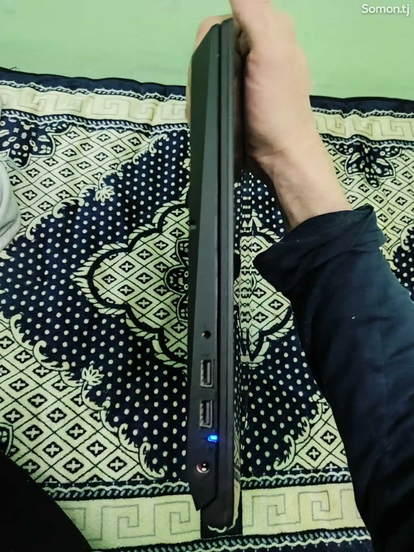Ноутбук Acer Nitro 5 core TM i5 8300 2.30GHz 4gb GTX 1050 Ti-5