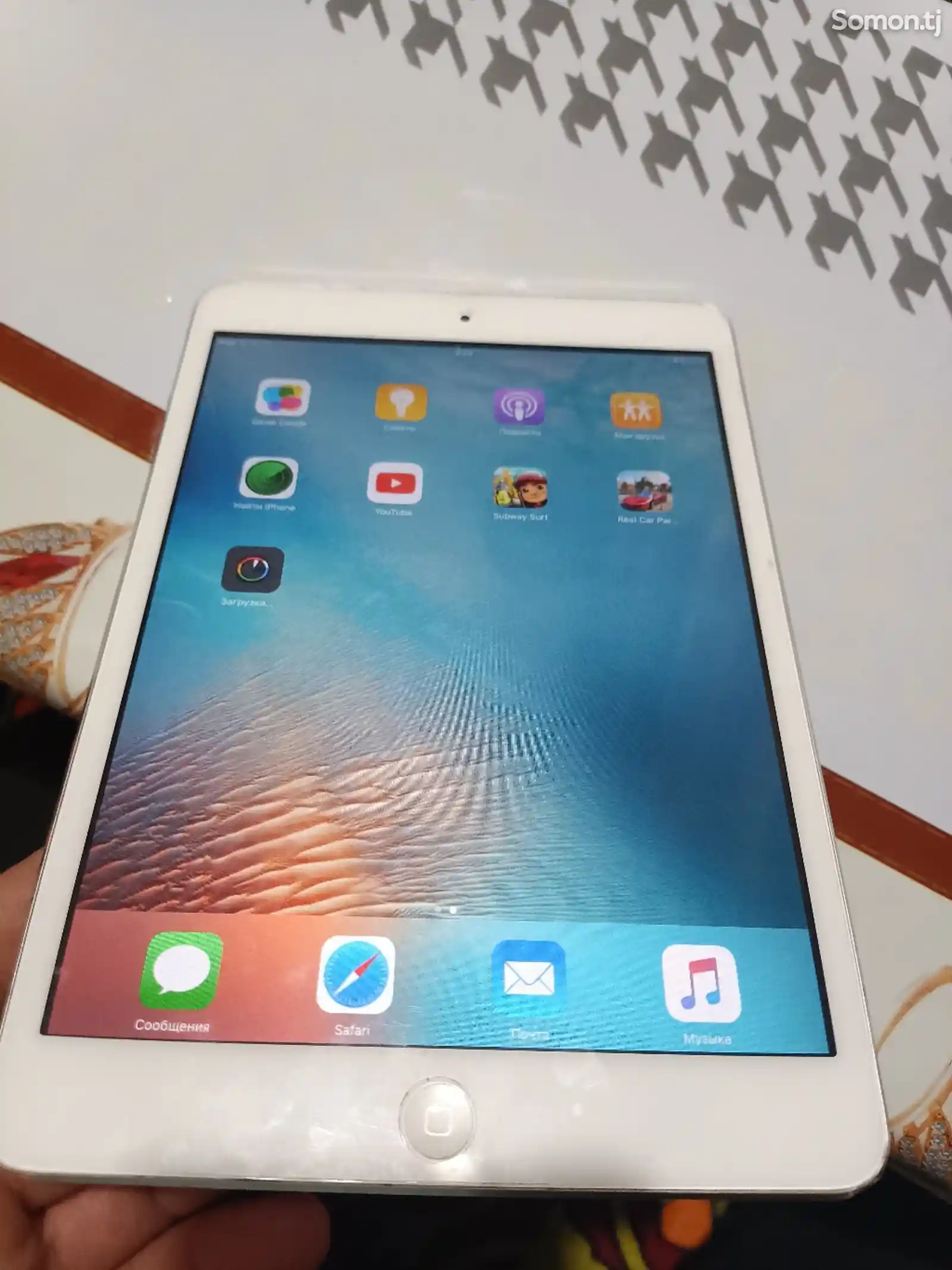 Планшет Apple iPad mini-2