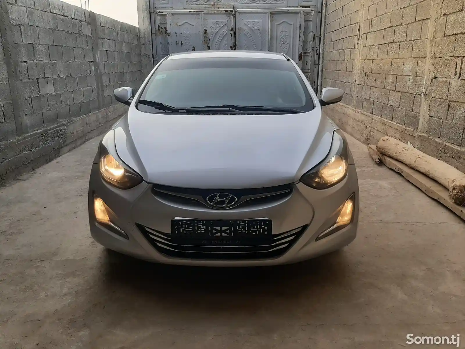 Hyundai Elantra, 2016-6