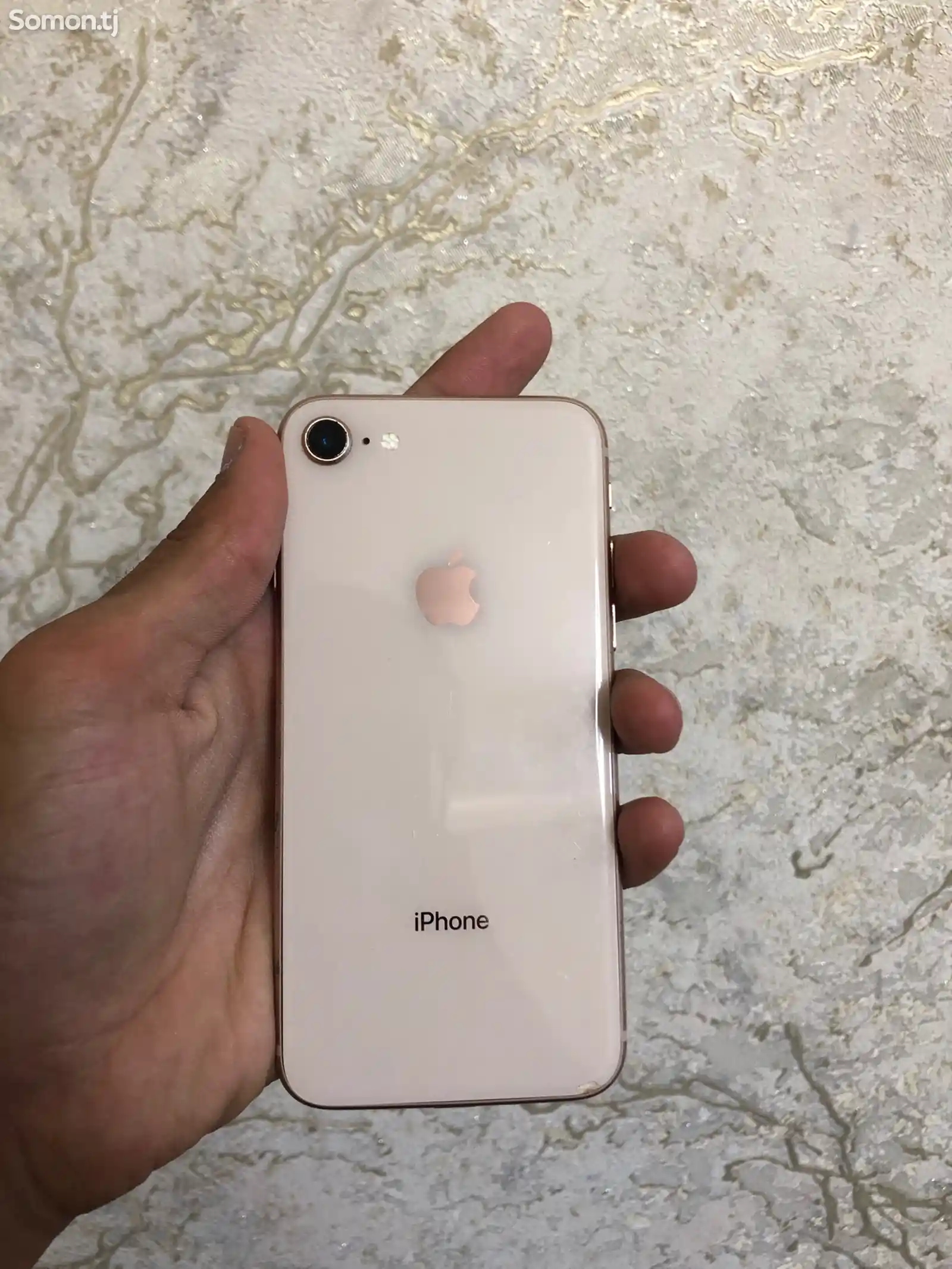 Apple iPhone 8, 64 gb, Gold-2