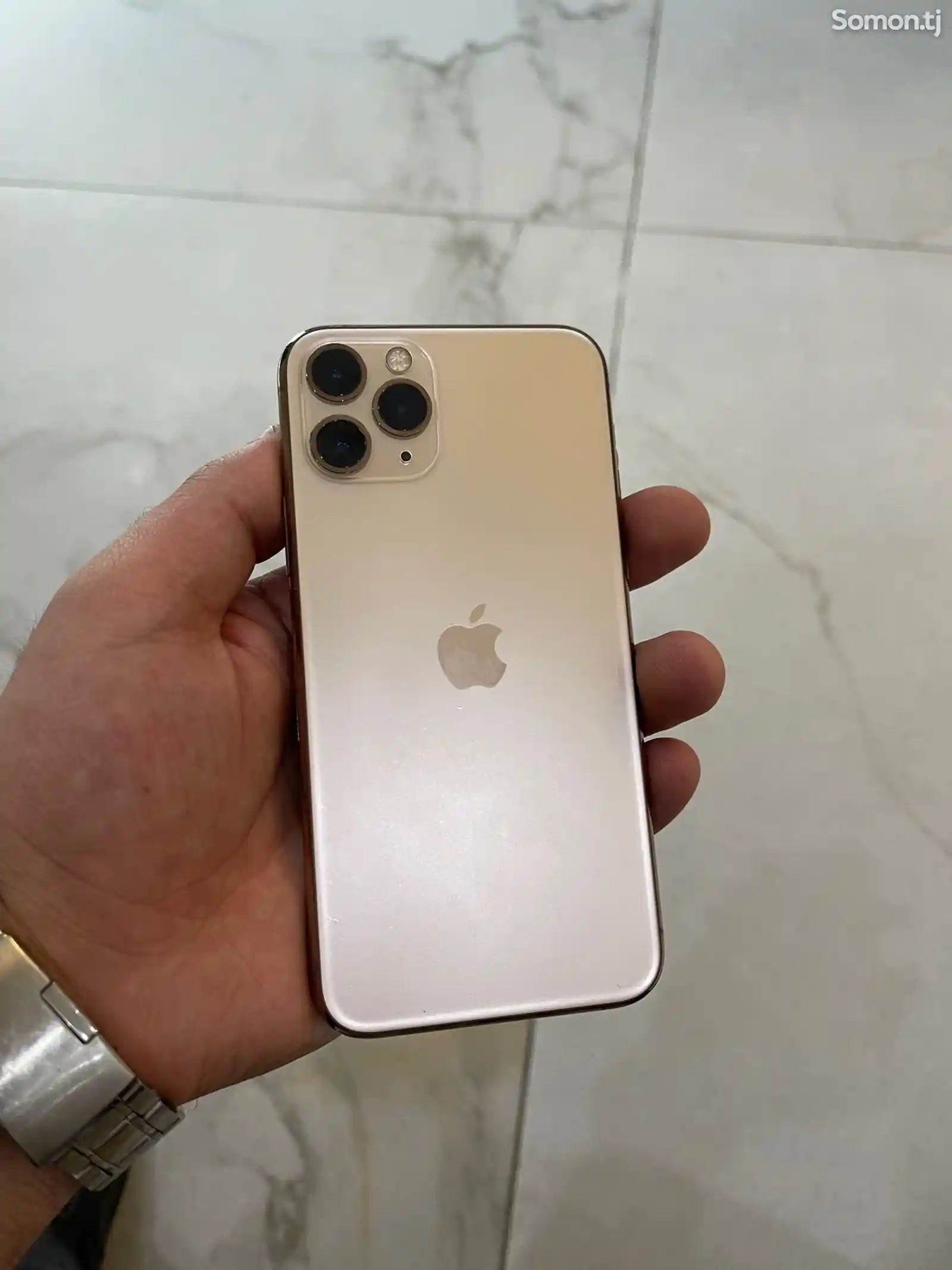 Apple iPhone 11 Pro, 64 gb, Gold-1