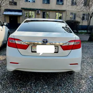 Toyota Camry, 2014