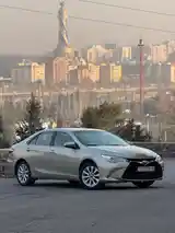 Toyota Camry, 2015-8