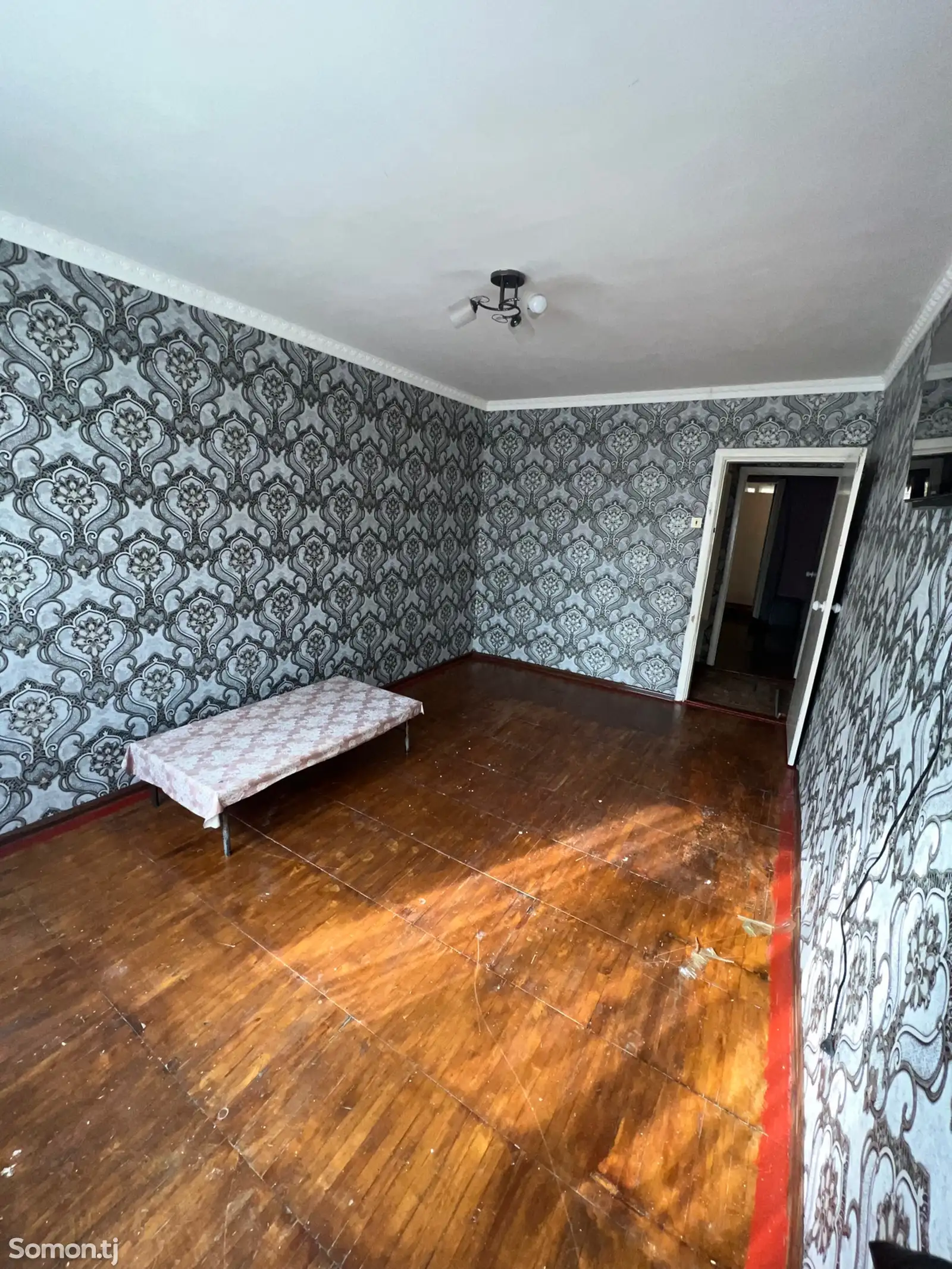 3-комн. квартира, 4 этаж, 80м², 103 мкр-1