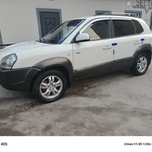 Hyundai Tucson, 2008