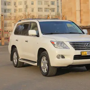 Lexus LX series, 2013