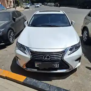 Lexus ES series, 2017