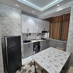 1-комн. квартира, 4 этаж, 50 м², 28мкр