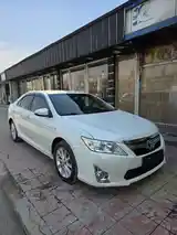 Toyota Camry, 2012-9