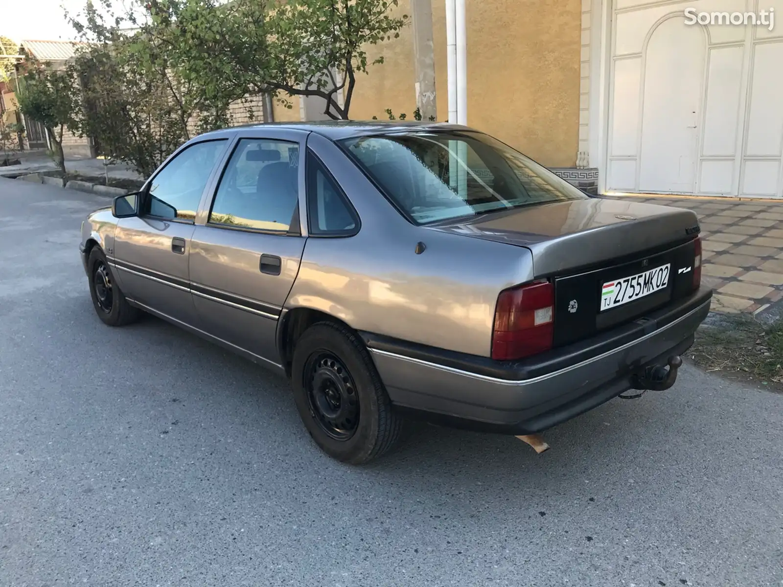 Opel Vectra A, 1992-5