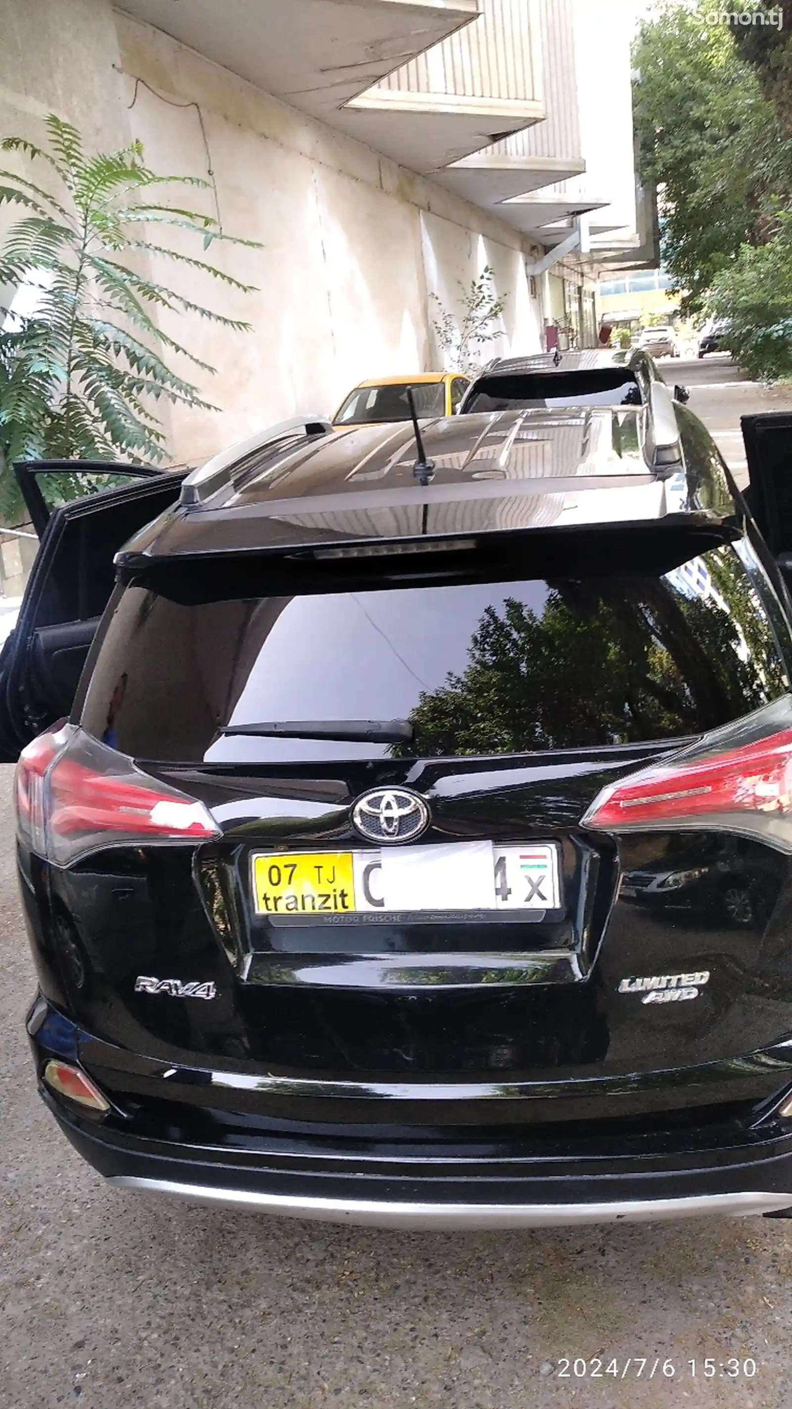 Toyota RAV 4, 2013-4