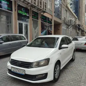 Volkswagen Polo, 2020