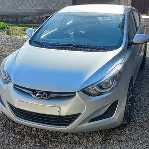 Hyundai Avante, 2015