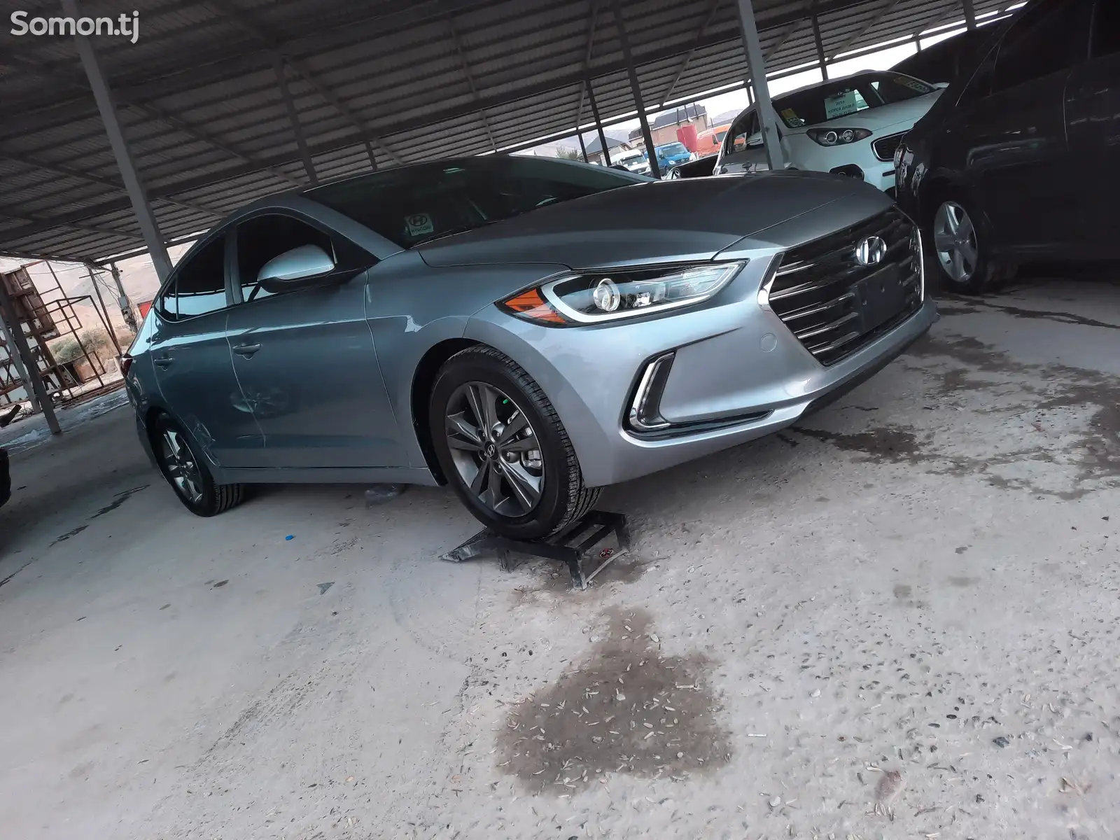 Hyundai Elantra, 2016-1