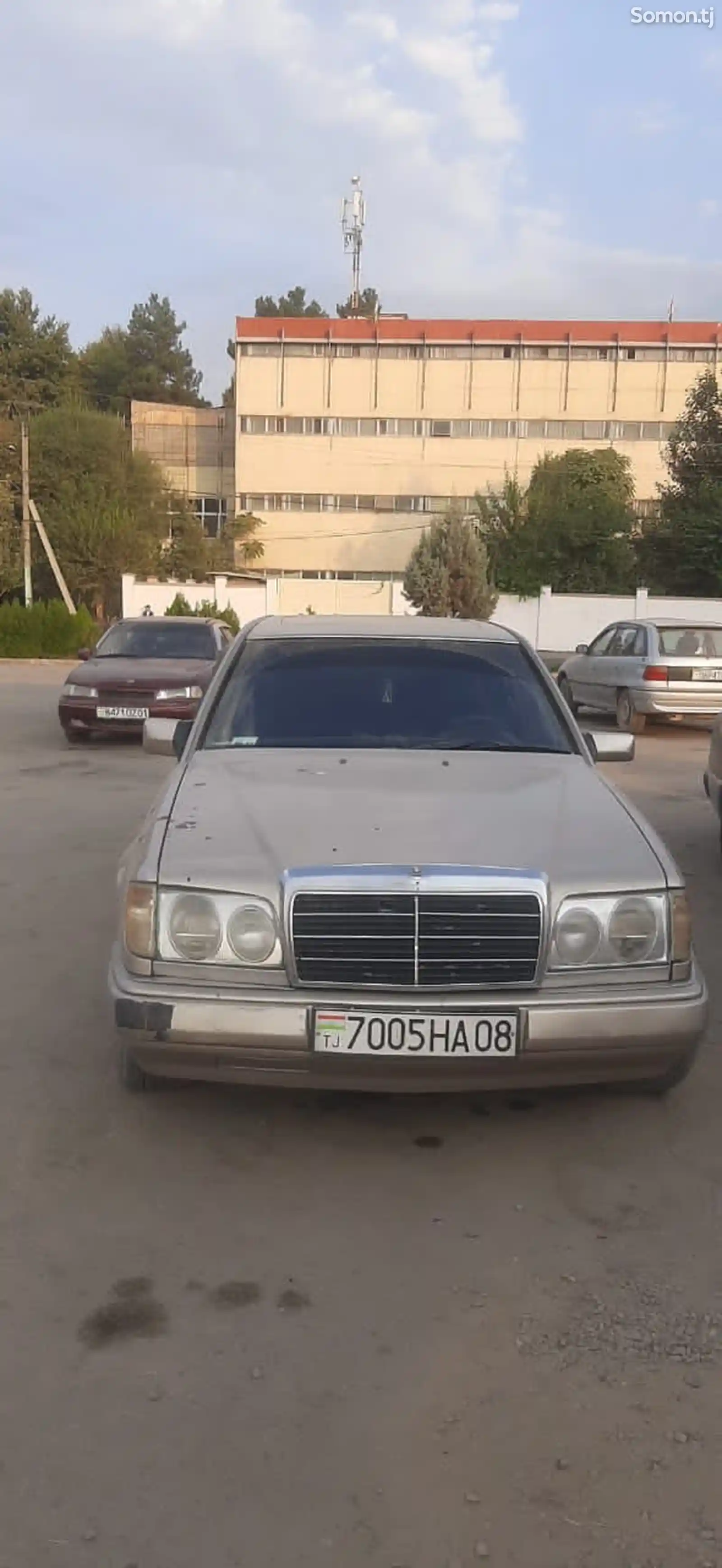 Mercedes-Benz W124, 1990-1