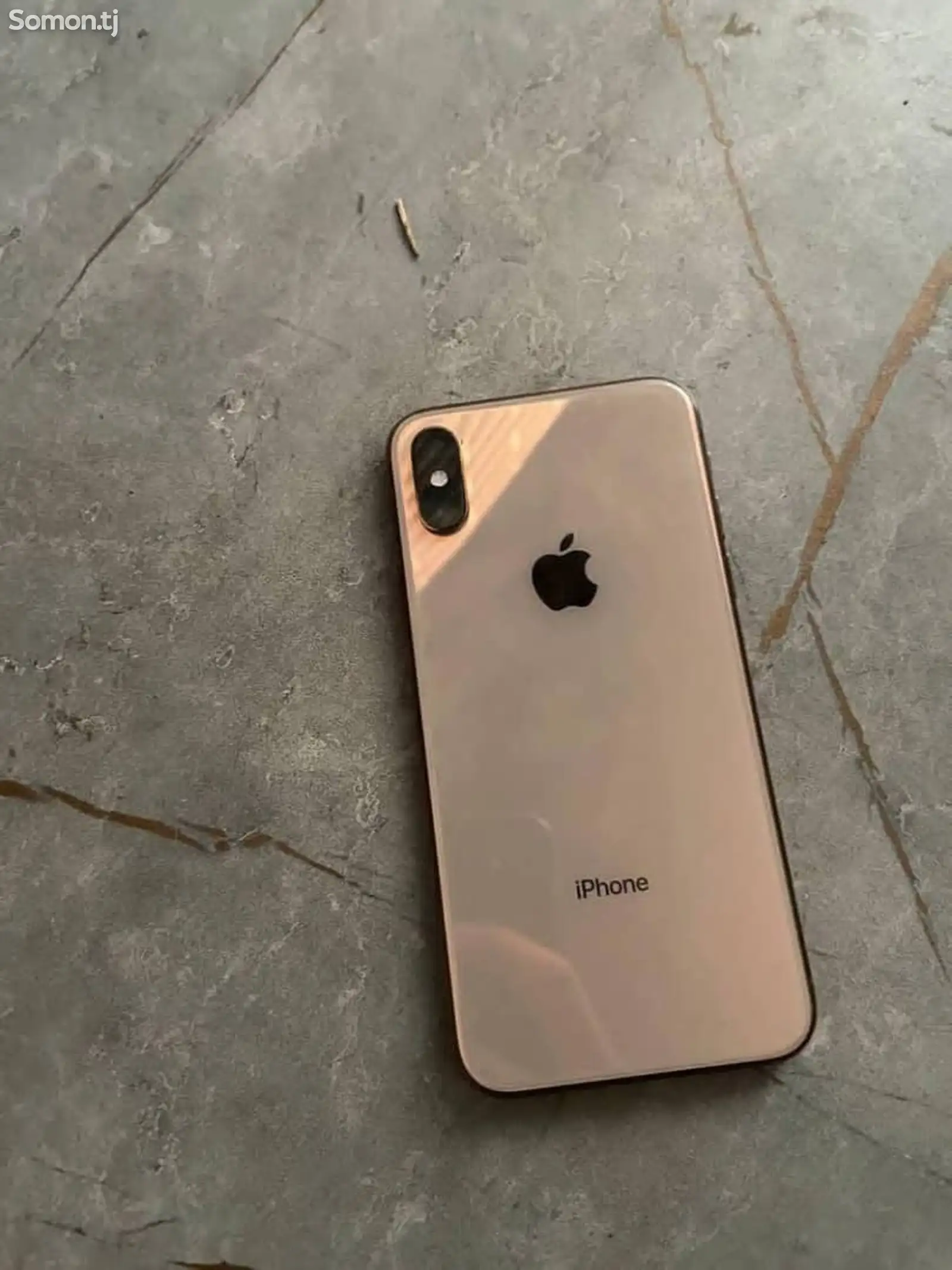 Apple iPhone Xs, 64 gb, Gold-1