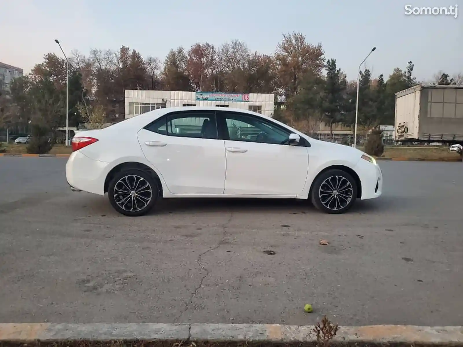 Toyota Corolla, 2014-7