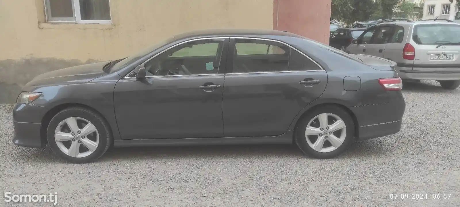 Toyota Camry, 2010-4