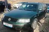 Volkswagen Passat, 2000-2