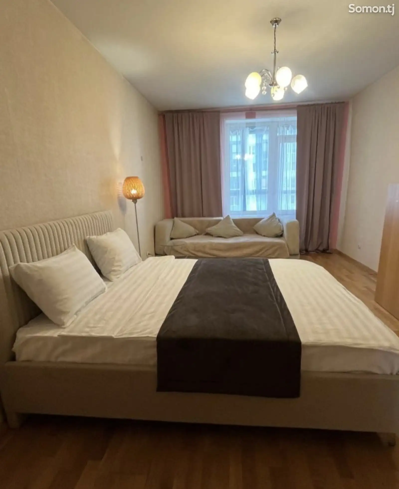 4-комн. квартира, 1 этаж, 120 м², Цирк-1