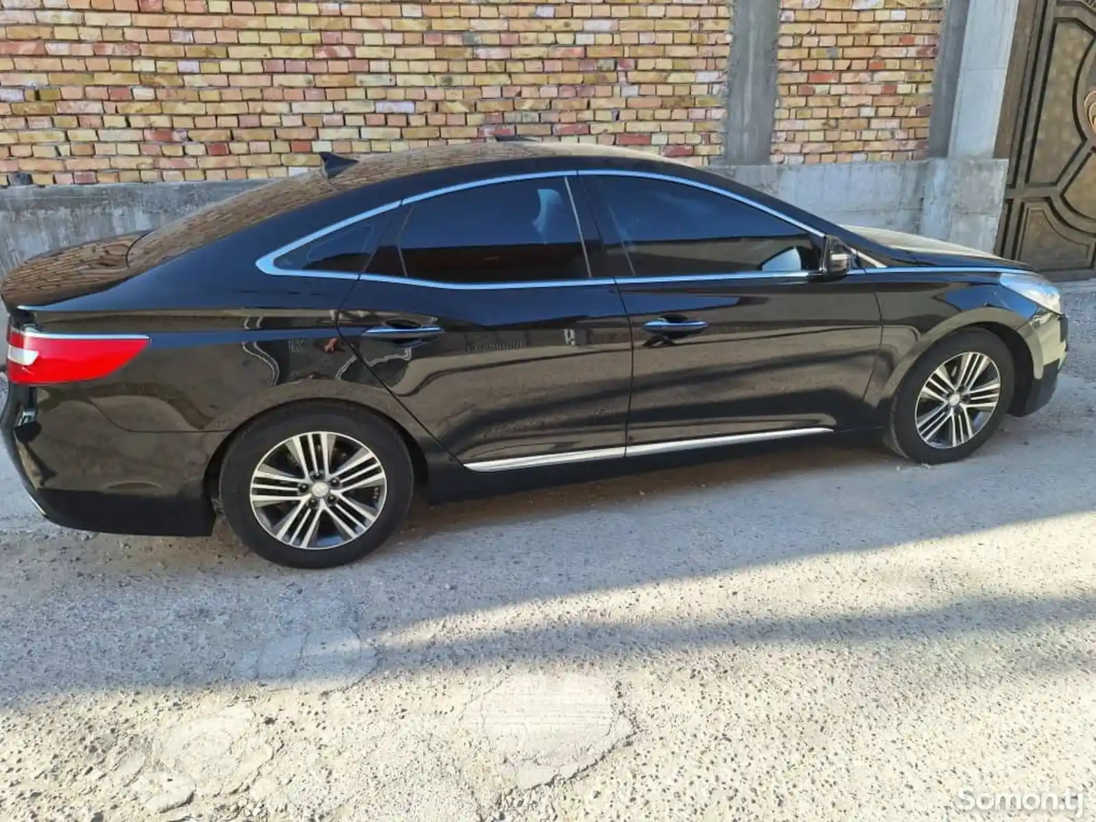 Hyundai Grandeur, 2014-8