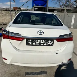 Toyota Carina, 2015