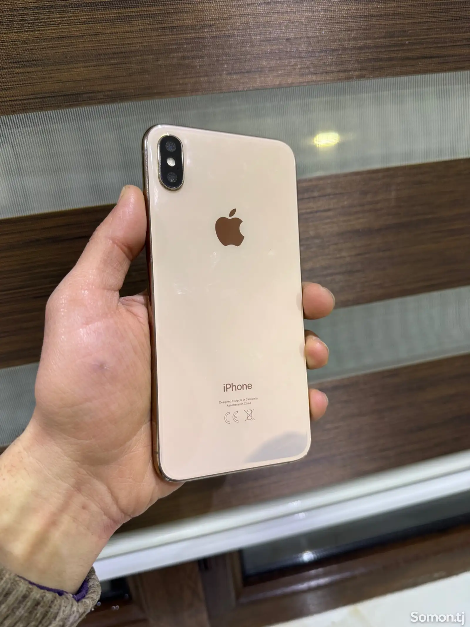 Apple iPhone Xs Max, 256 gb, Gold-1