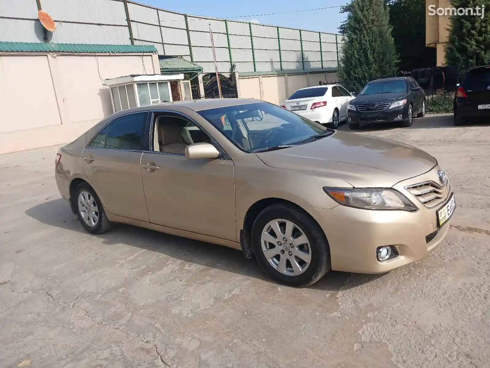 Toyota Camry, 2011-6