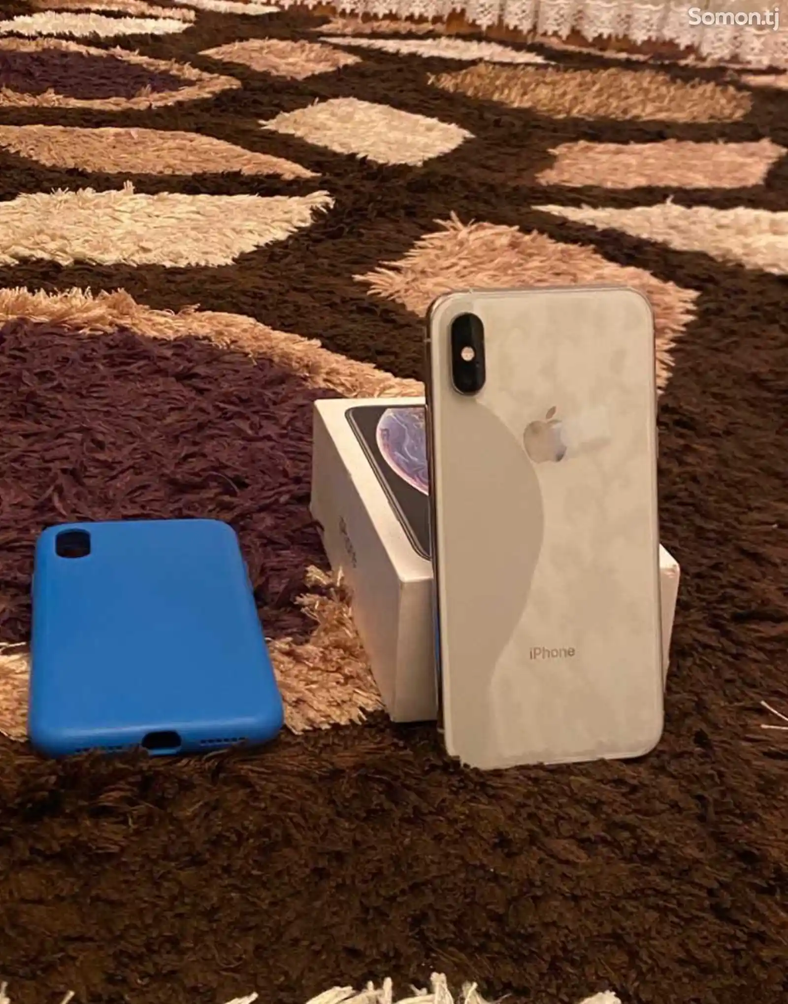 Apple iPhone Xs, 64 gb, Silver-1