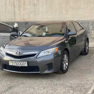 Toyota Camry, 2010