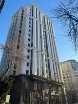 3-комн. квартира, 15 этаж, 111 м², Дом Печати, Ул. Хусейнзода-3