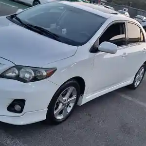 Toyota Corolla, 2012