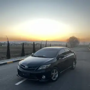 Toyota Corolla, 2013