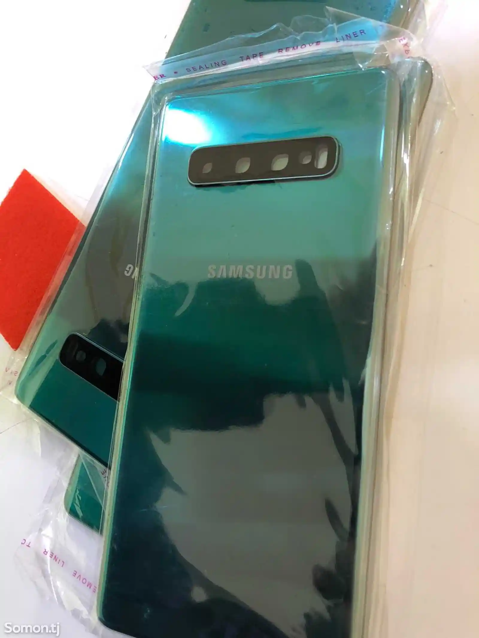 Заднее стекло Samsung Galaxy s10-2