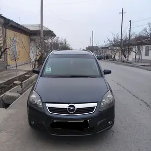 Opel Zafira, 2007