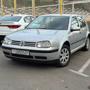 Volkswagen Golf, 1998