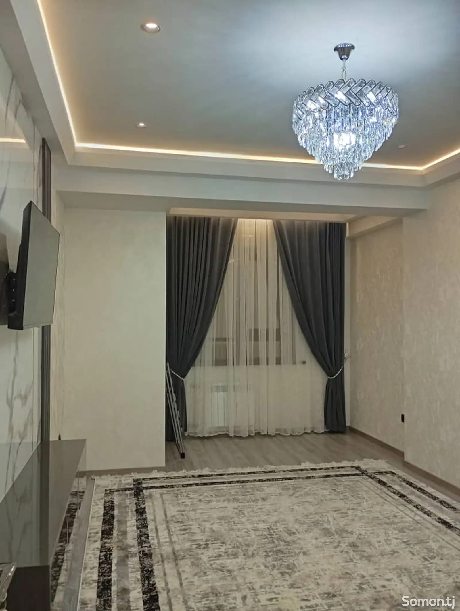 2-комн. квартира, 4 этаж, 60м², Центр-7