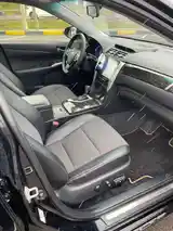 Toyota Camry, 2015-9