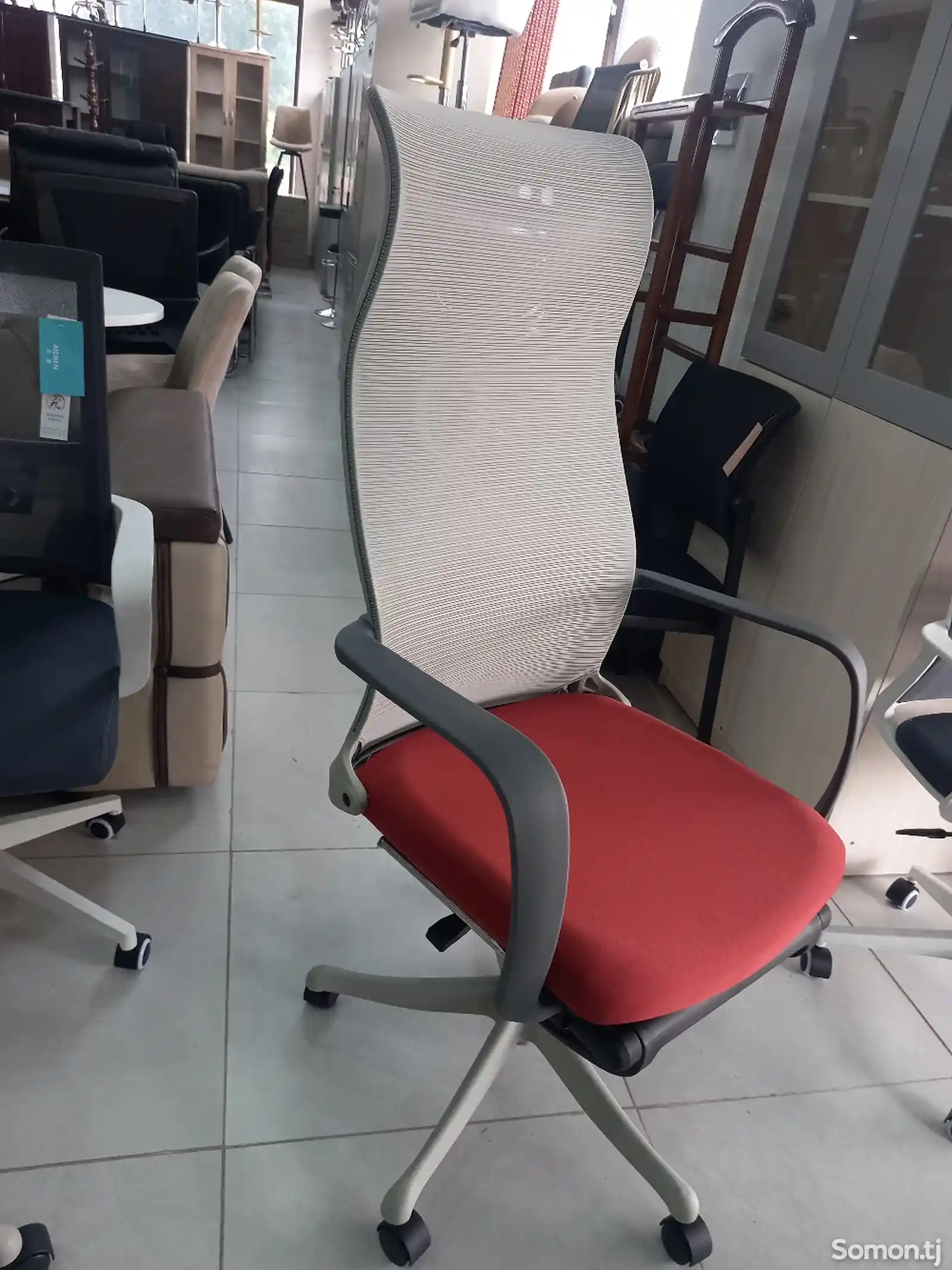 Офисный стул-5