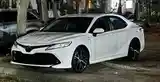 Toyota Camry, 2018-4