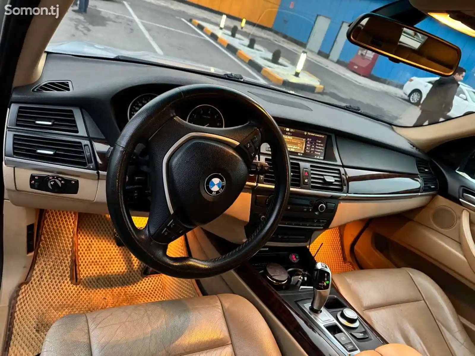 BMW X5, 2010-9
